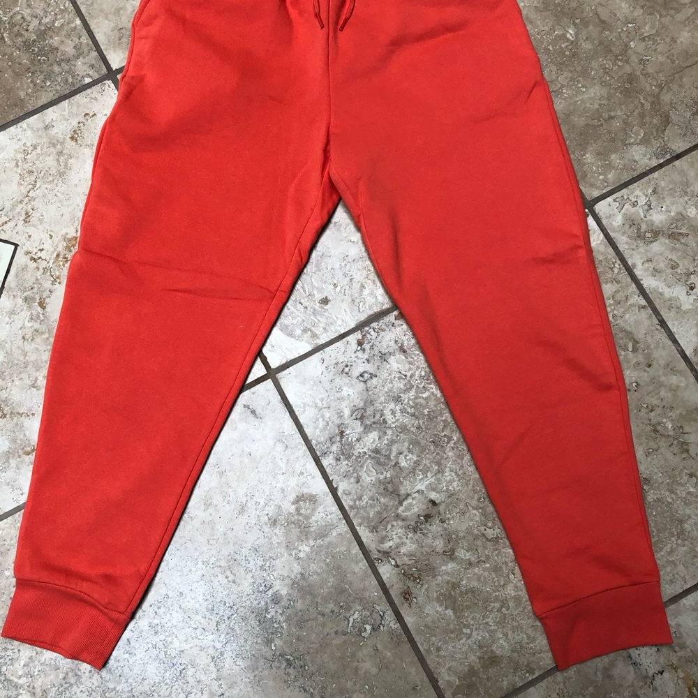 Orange New thick & cozy sweats.